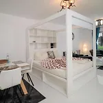 Designpension Idyll Nr21 Garni Hotel
