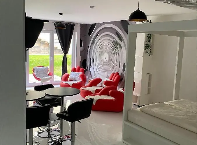 Designpension Idyll Nr21 Garni Hotel